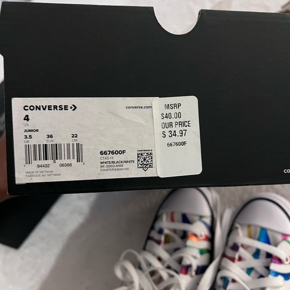 High Top Converse - Picture 5 of 5